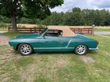 Volkswagen Karmann Ghia Cabrio restauriert mit neuem Motor - Volkswagen Karmann Ghia: Cabrio