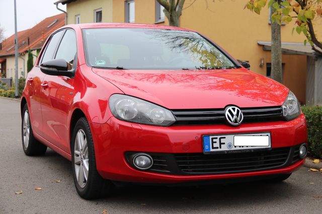 Volkswagen Golf 1.2 TSI MATCH*AHK*8 fach