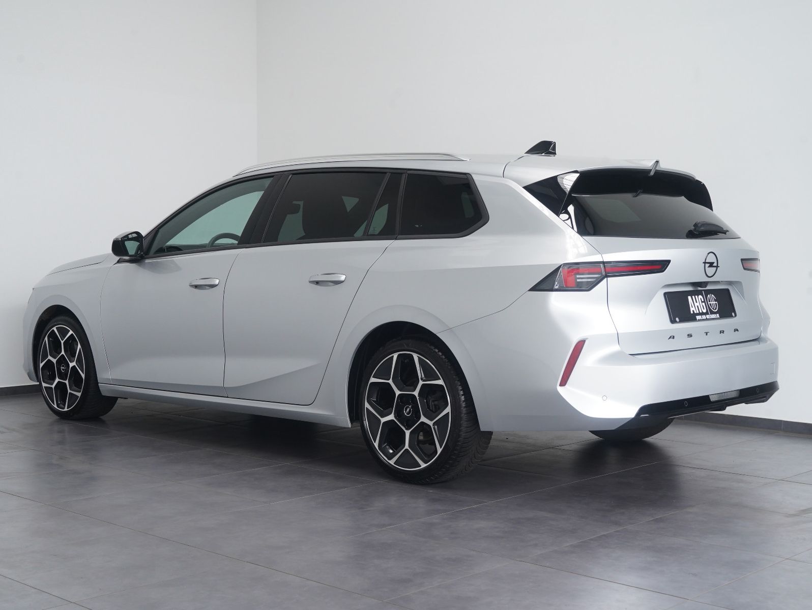 Fahrzeugabbildung Opel Astra L 1.5 Diesel Sports Tourer GS Line PANO