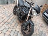 Triumph Speed Triple 1050