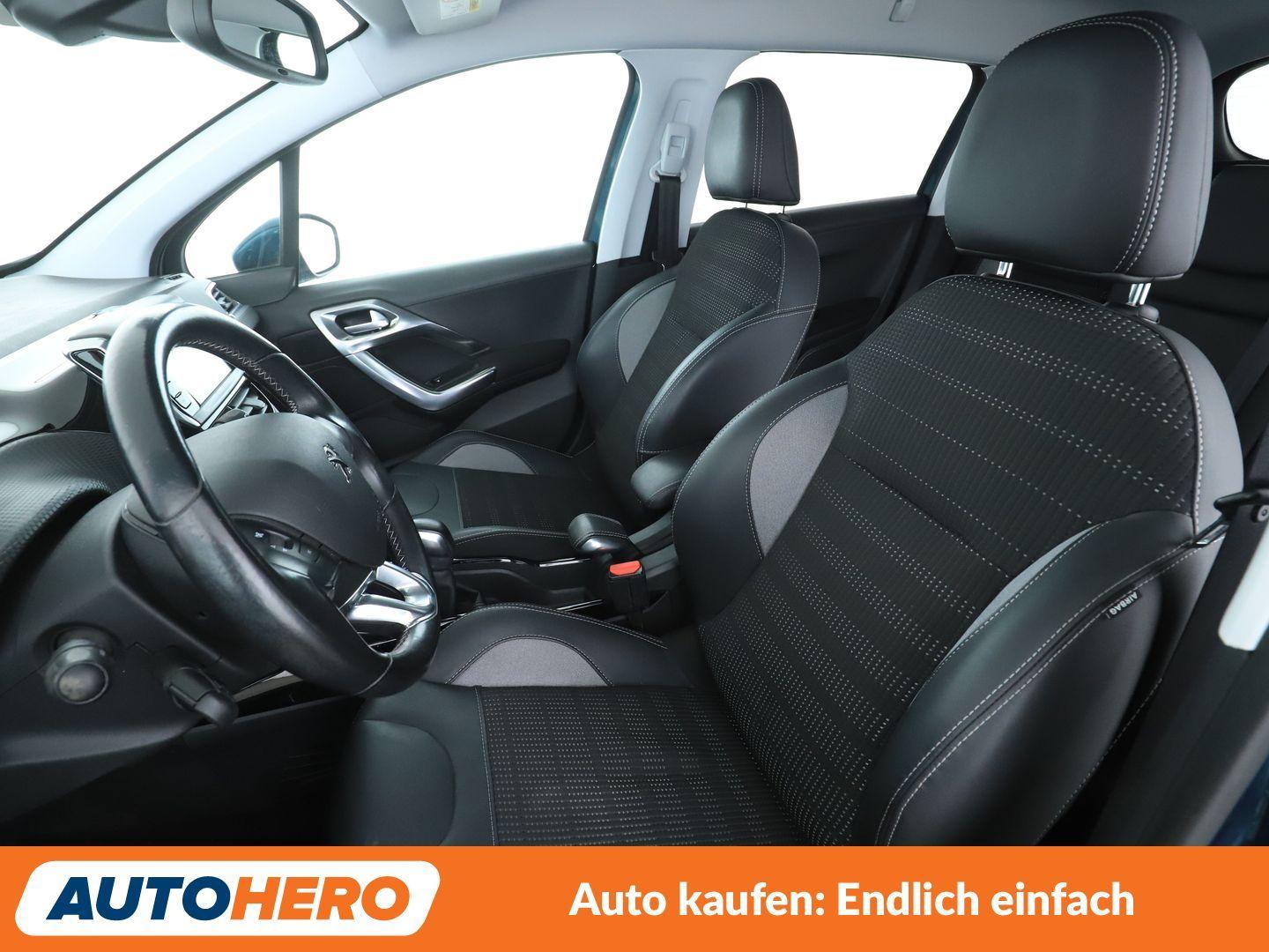 Peugeot 2008 1.2 PureTech Allure*NAVI*TEMPO*CAM*PDC*SHZ*