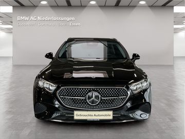 Mercedes E 200 - 5