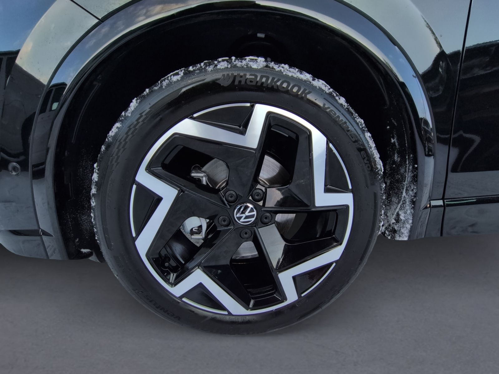 Tiguan R-Line 1.5 eTSI DSG AHK+RFK+