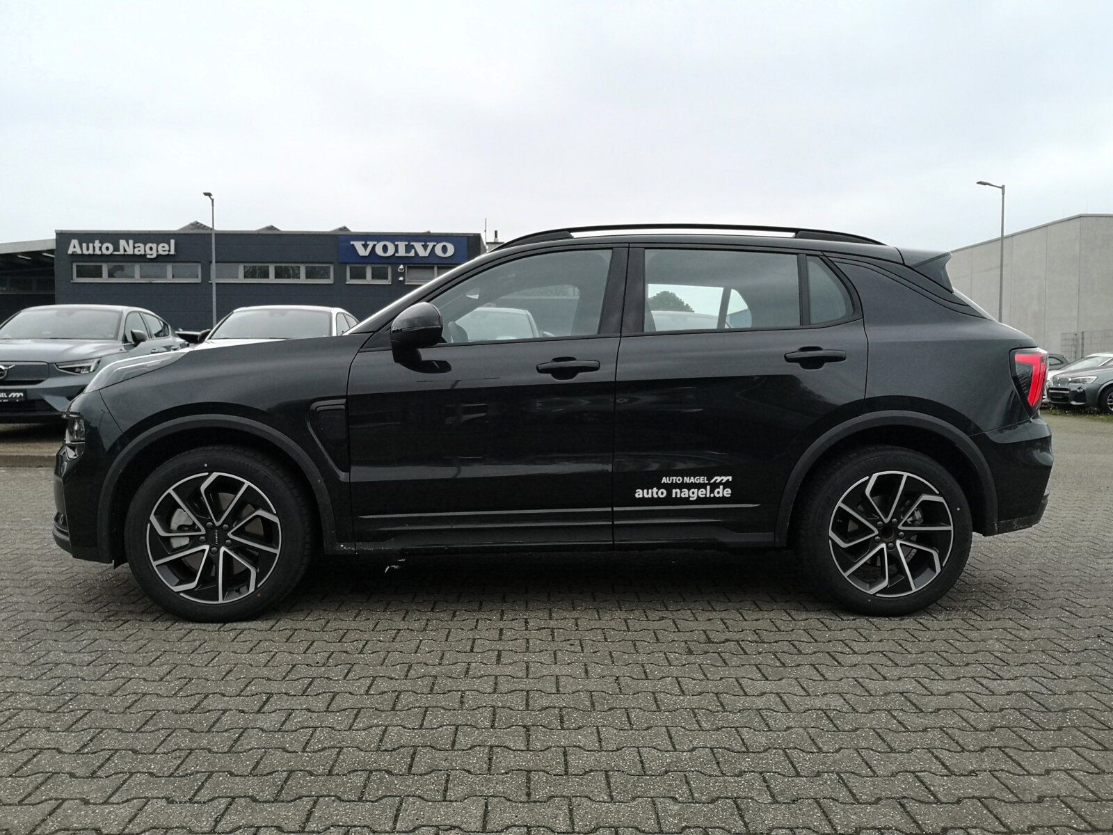 Lynk & Co 01