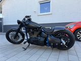 Harley-Davidson Softail Rocker C, Custom Umbau Breakout - CHOPPER UMBAU