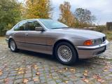 BMW 523i Auto 523i - gebrauchte BMW 5er Reihe aus dem Jahr 1996