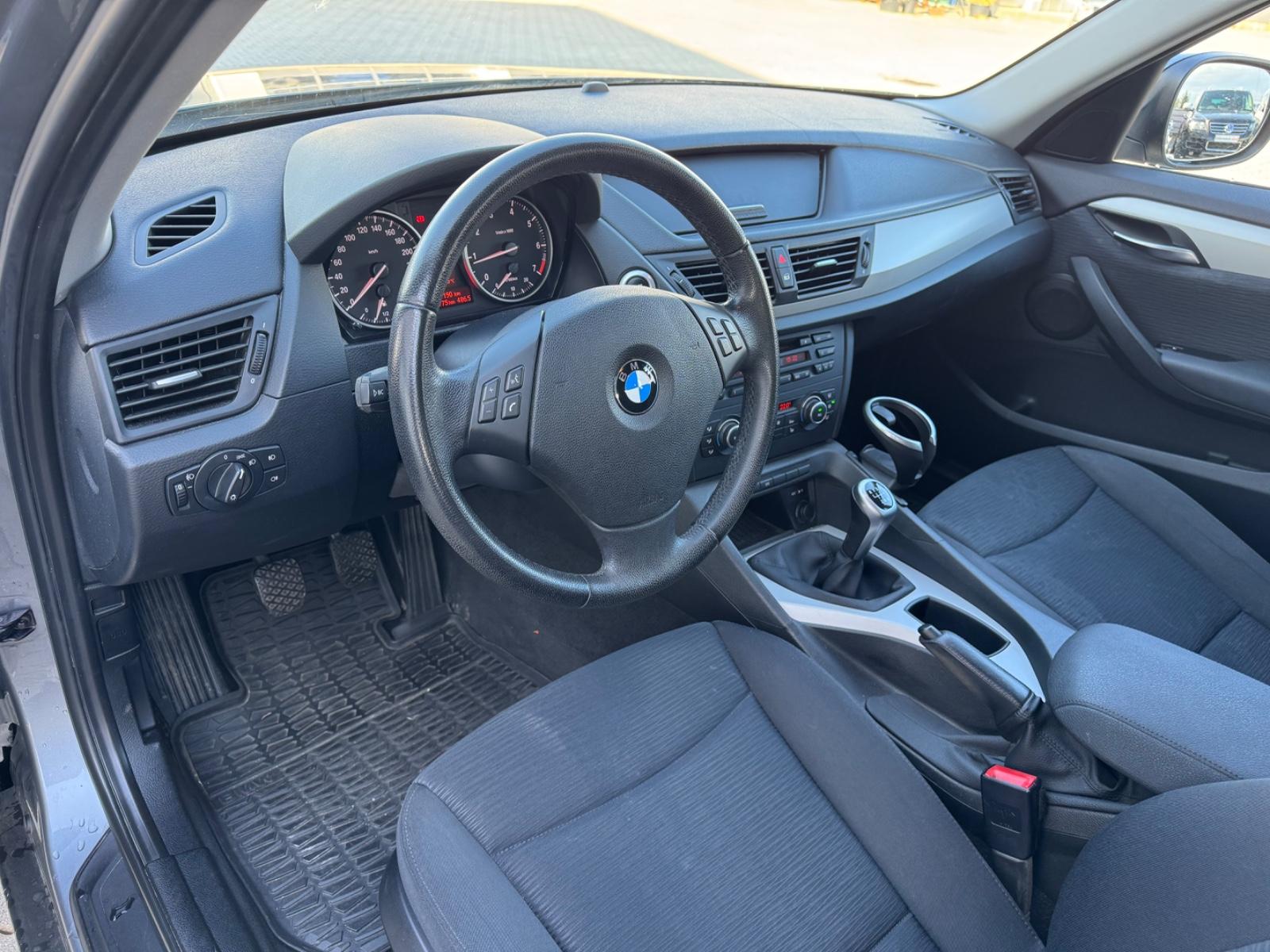 BMW X1 SDRIVE 18i 150CH