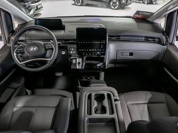 Hyundai Staria 9-Sitzer MY25 Trend Navi Digi-Cockpit