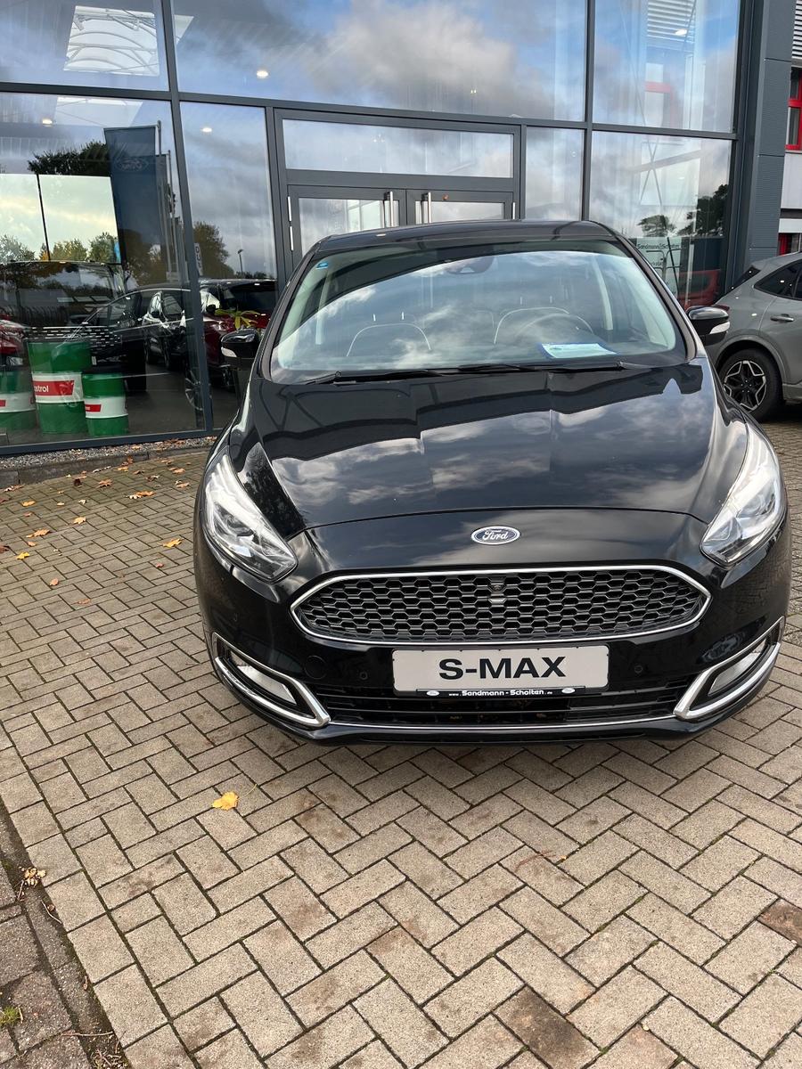Ford S-MAX Vignale 2x Kamera ACC LED Pano 7 Sitze AHK