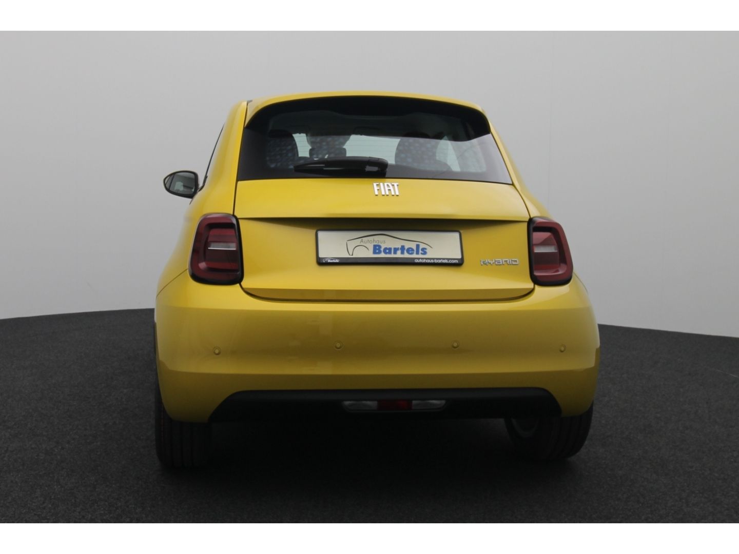 Fahrzeugabbildung Fiat 500 1.0 FireFly Hybrid Torino Sitzheizung