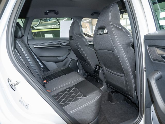 Foto Nummer 4: SKODA Karoq