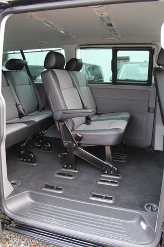 Volkswagen T6.1 Caravelle Highline LR Lang DSG 4Motion AHK