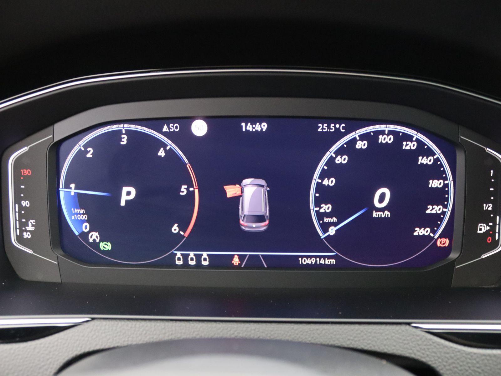 Volkswagen Passat Variant Business 2.0TDI DSG/ Pano, Matrix