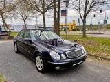 Mercedes-Benz E 220 CDI Limousine  Automatik /Tempomat/Xenon - gebrauchte Mercedes-Benz E 220 aus dem Jahr 2003
