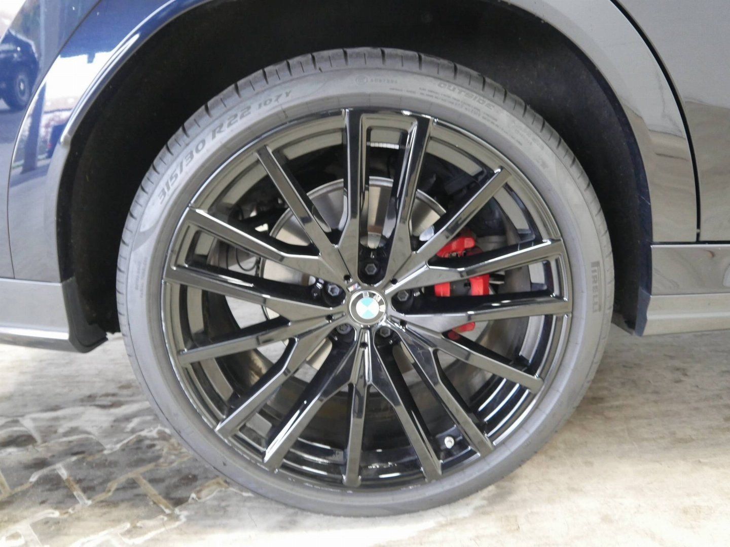 Fahrzeugeinzelansicht 12 Fahrzeugabbildung BMW X6 xDrive40i M Sport Pro Gestiksteuerung HK HiFi