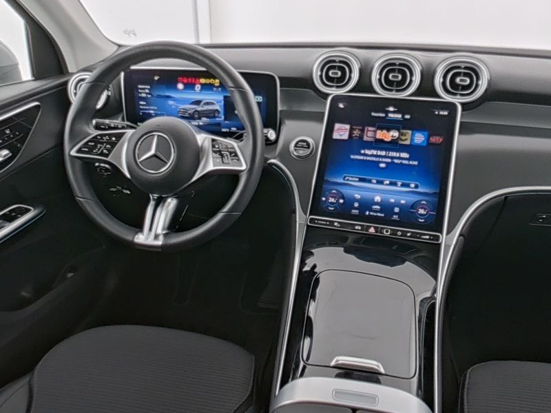 Fahrzeugabbildung Mercedes-Benz GLC 220 d 4M Avantgarde*Distro*360°*Digital*Totw