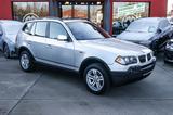 BMW X3 3.0i 4x4 LEDER XENON NAVI RENTNER 1.BESITZ - gebrauchte BMW X3 aus dem Jahr 2004