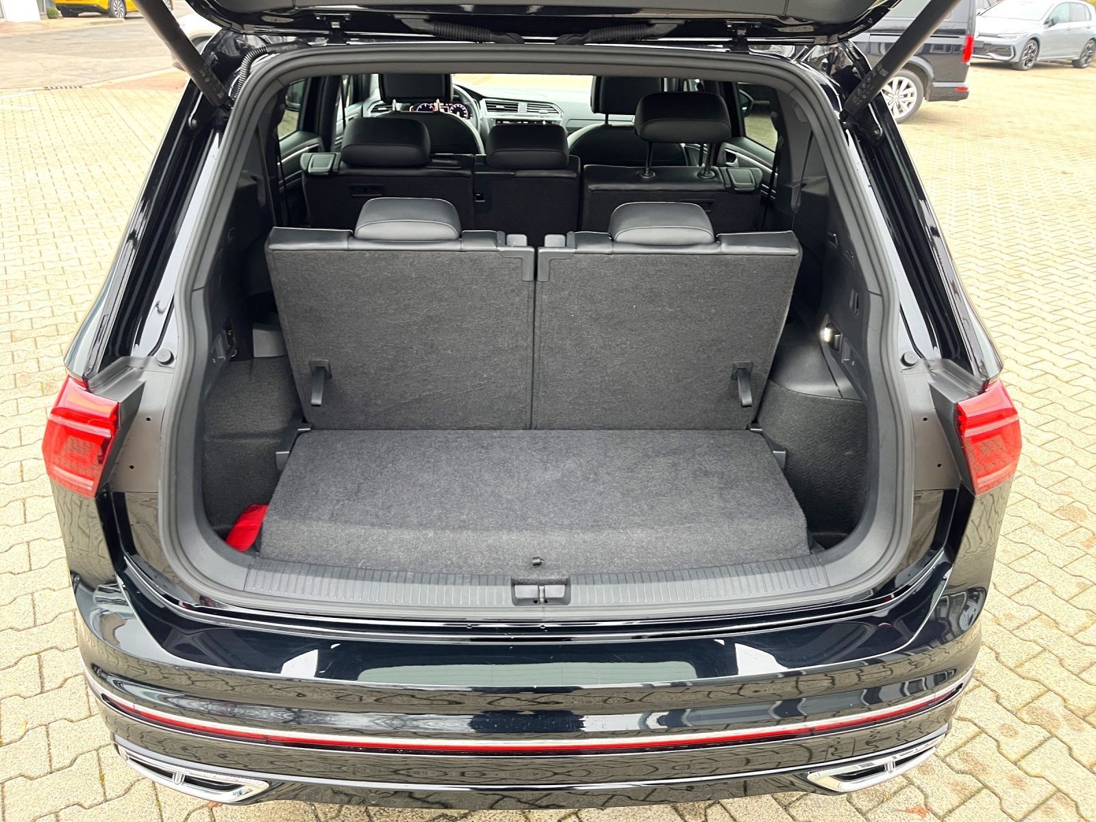 Volkswagen Tiguan Allspace - Bild 20