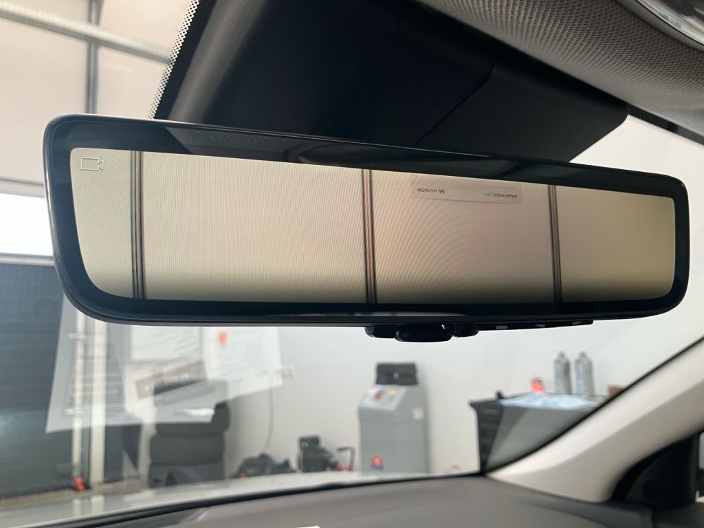 Fahrzeugabbildung Hyundai IONIQ 5 2WD 84kWh Uniq 2xKlima 360 4xSHZ AUT HUD