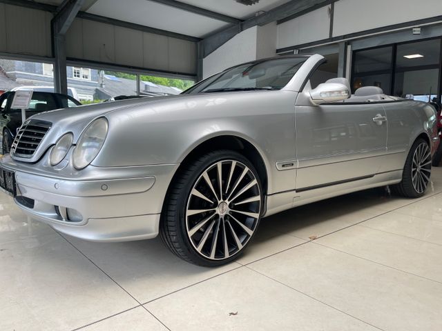 Mercedes-Benz CLK 230 KOMPRESSOR AVANTGARDE