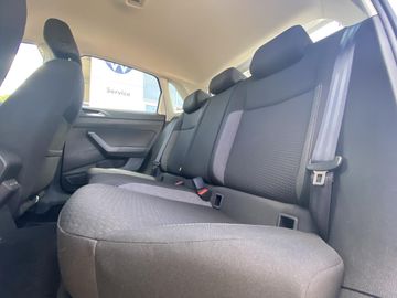 Volkswagen Polo - 11
