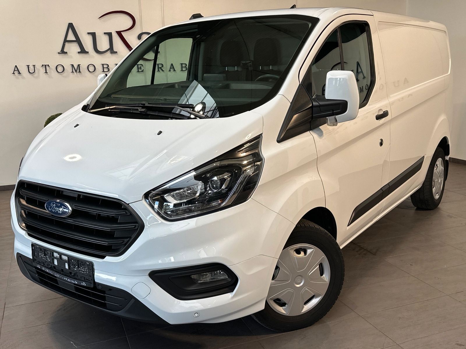 Fahrzeugabbildung Ford Transit Custom 320 L1H1 SORTIMO+NAV+AHK+STHZG