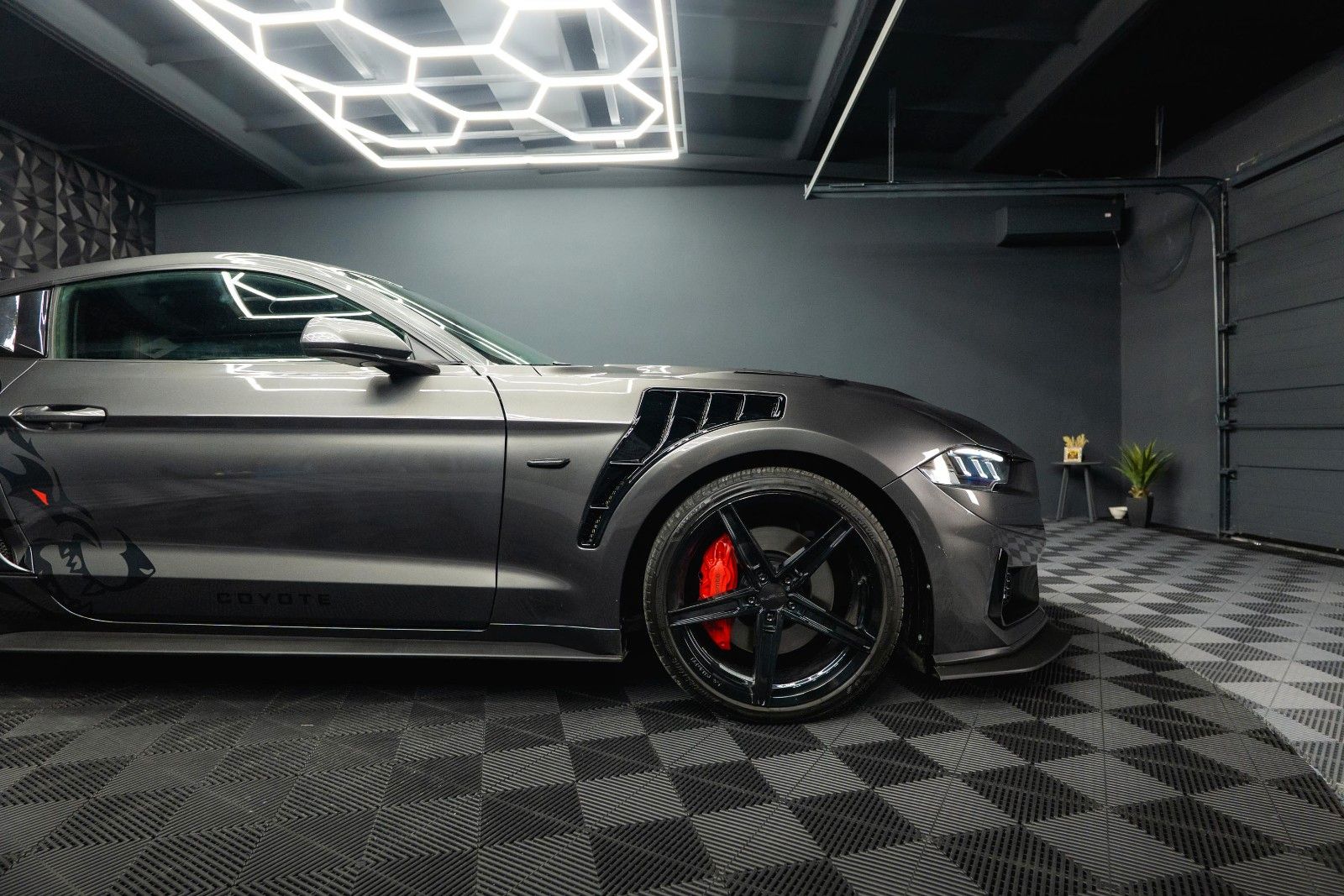 Fahrzeugabbildung Ford Mustang Shelby GT 500 5.0 V8 Performance 6-Gang