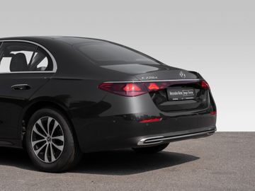 Mercedes E 220 - 6