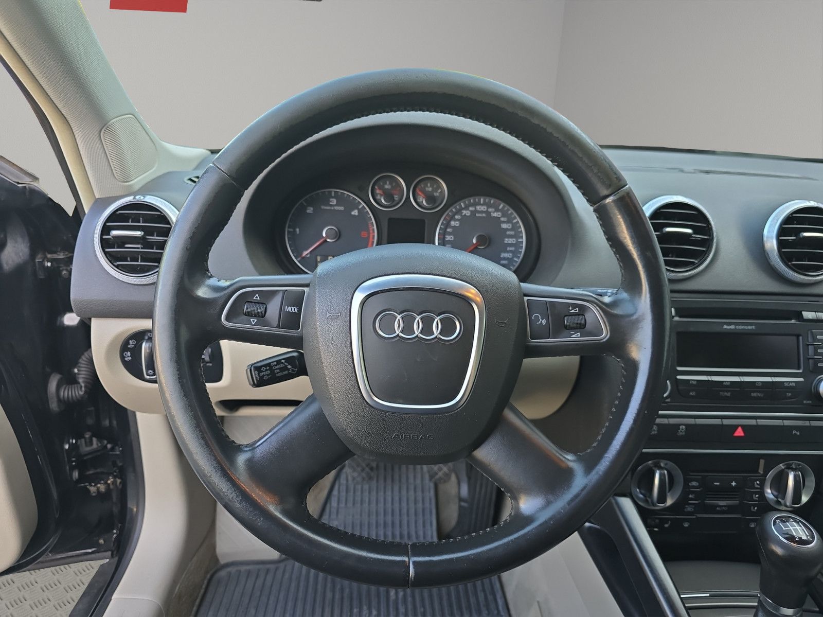 Fahrzeugabbildung Audi A3 Sportback 2.0 TDI AUS 1.HAND/AHK/KLIMA