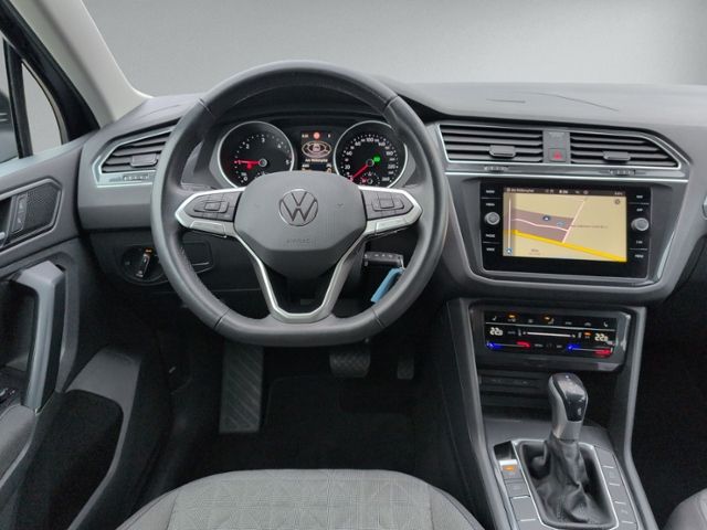 Tiguan 2.0 TDI DSG LED+NAVI+ACC+EINPARKH.+SITZH+