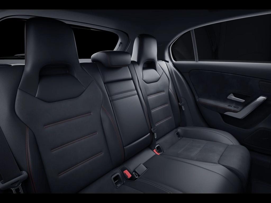 Mercedes-Benz A 250 AMG SHZ MULTIBEAM NAVI KAMERA