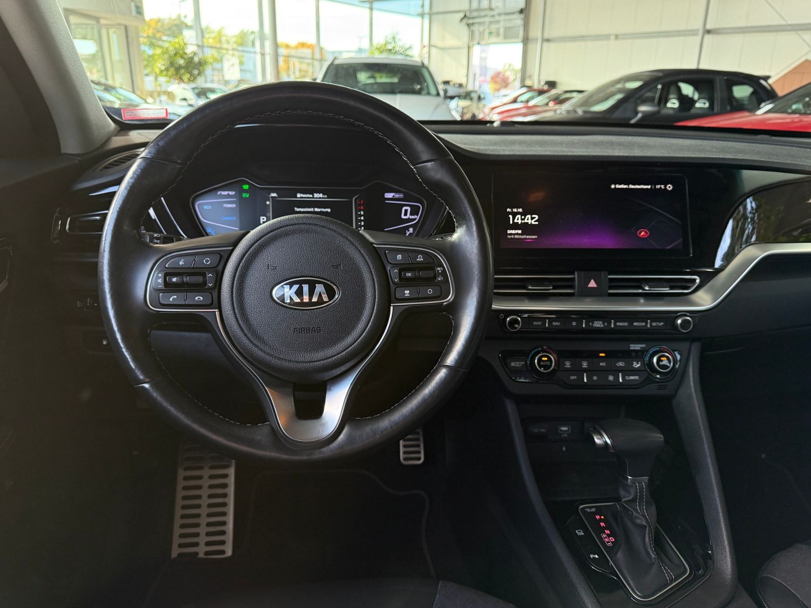 Fahrzeugabbildung Kia Niro Spirit Hybrid HEV AHK LED NAV SHZ