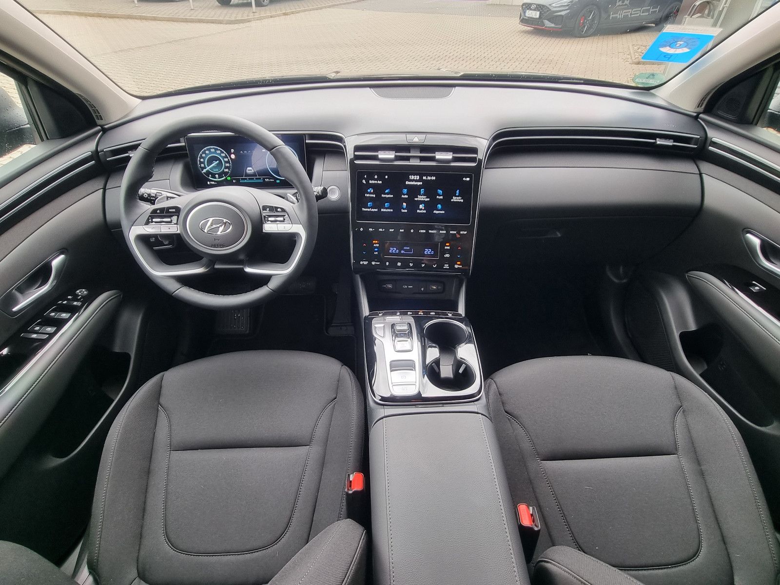 Fahrzeugabbildung Hyundai TUCSON HEV 1.6 T-GDi 2WD ASSI NAVI elek. Heckklp