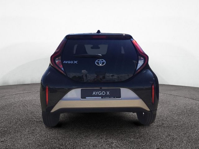 Aygo X 1.0 Teamplayer