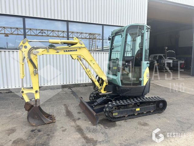 Yanmar VIO25-4