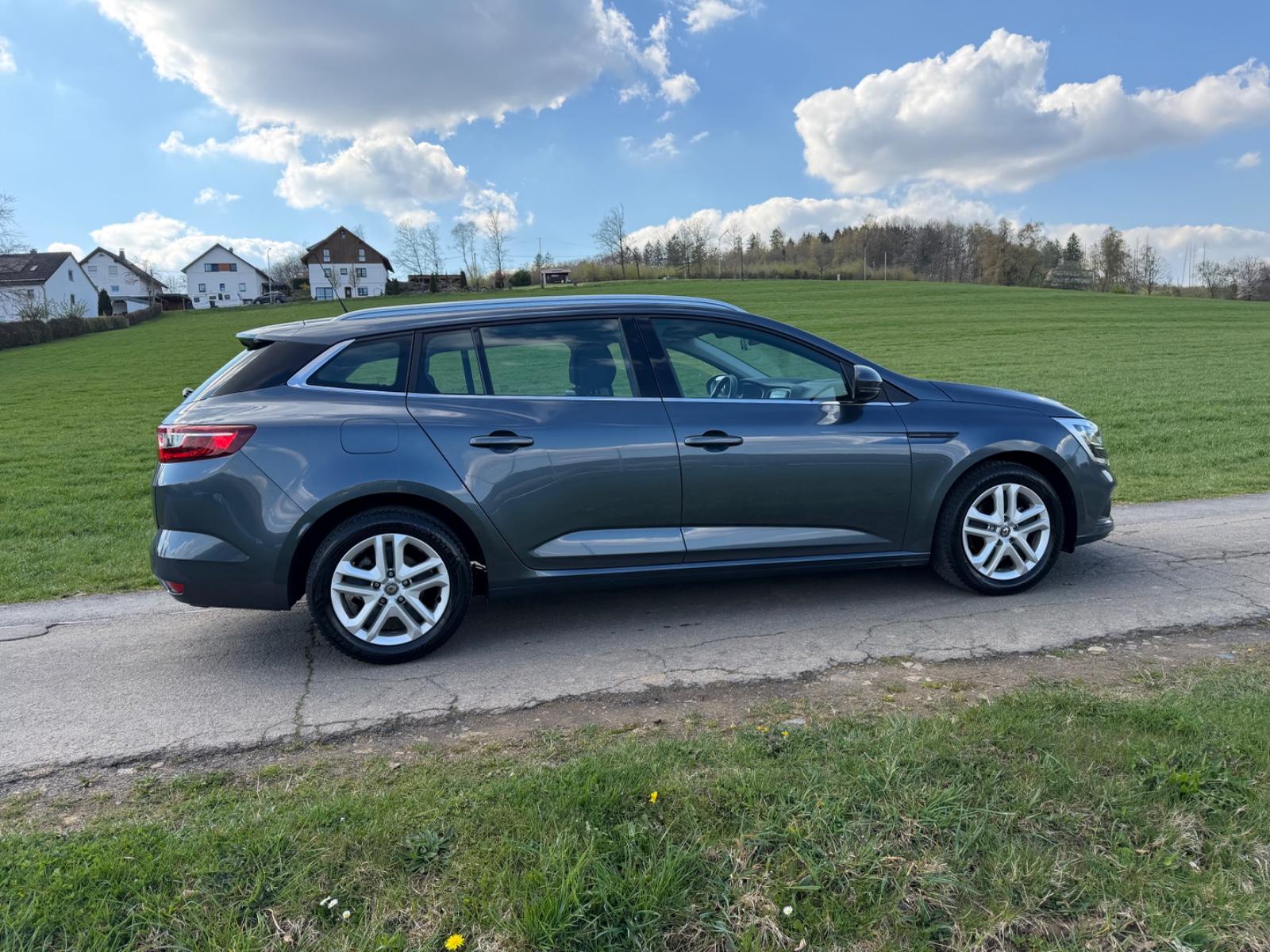 Renault Megane IV Grandtour Business Edition, миниатюра 9