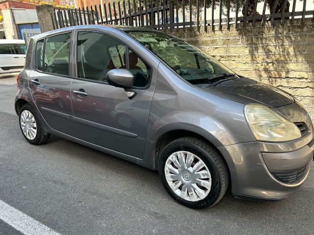 Renault Modus 1.2 16V Dynamique Euro 5b NEOP. ga
