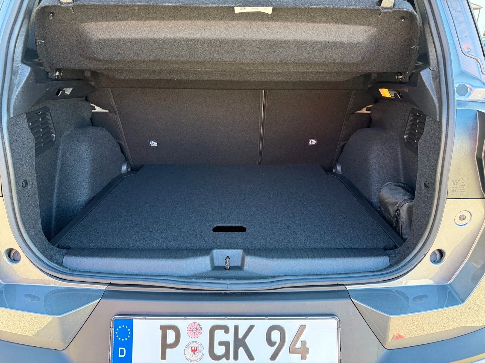 Fahrzeugabbildung Citroën C3 Aircross Hybrid 145 PLUS*Ganzjahresreifen