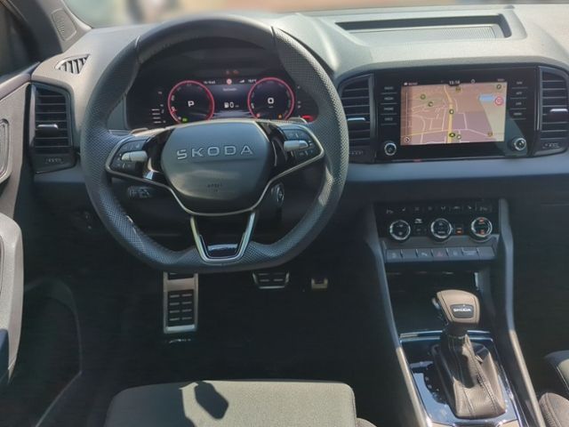 Fahrzeugabbildung SKODA Karoq 2.0 TDI DSG Sportline AHK NAVI KAMERA