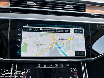 Audi A8 - 9