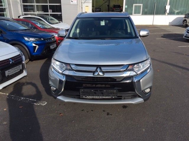 Mitsubishi Outlander Edition 100 2WD  CVT