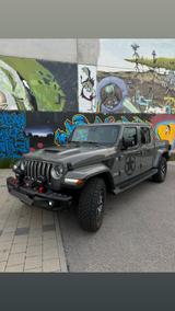 Jeep Gladiator 3.0l V6 Diesel Overland 4x4... - scheckheftgepflegte Jeep Gladiator