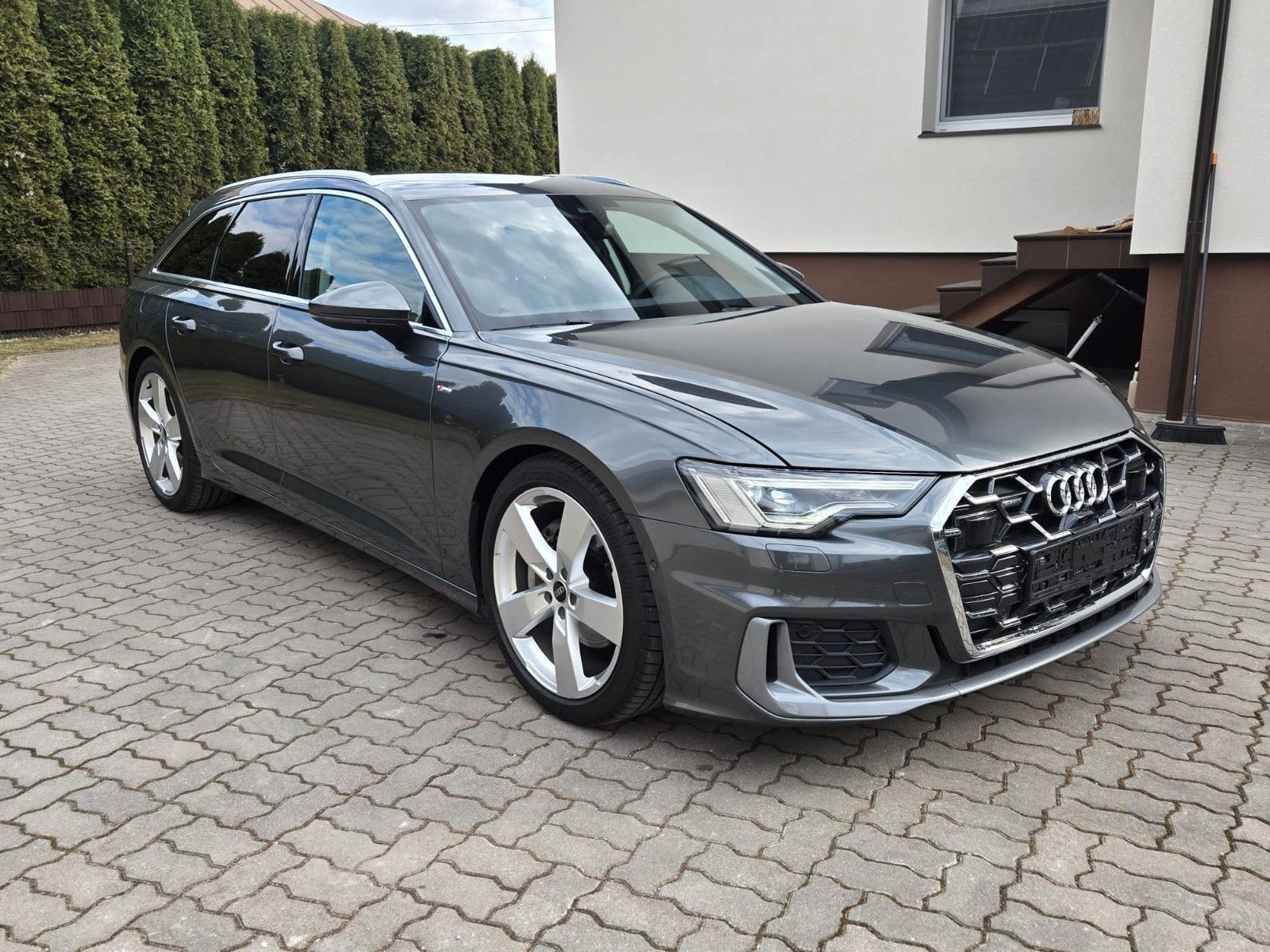 Audi A6 Avant 45 TFSI quattro S line imagem 3