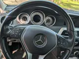 Mercedes-Benz 200 - Mercedes-Benz 200 mit Diesel-Antrieb