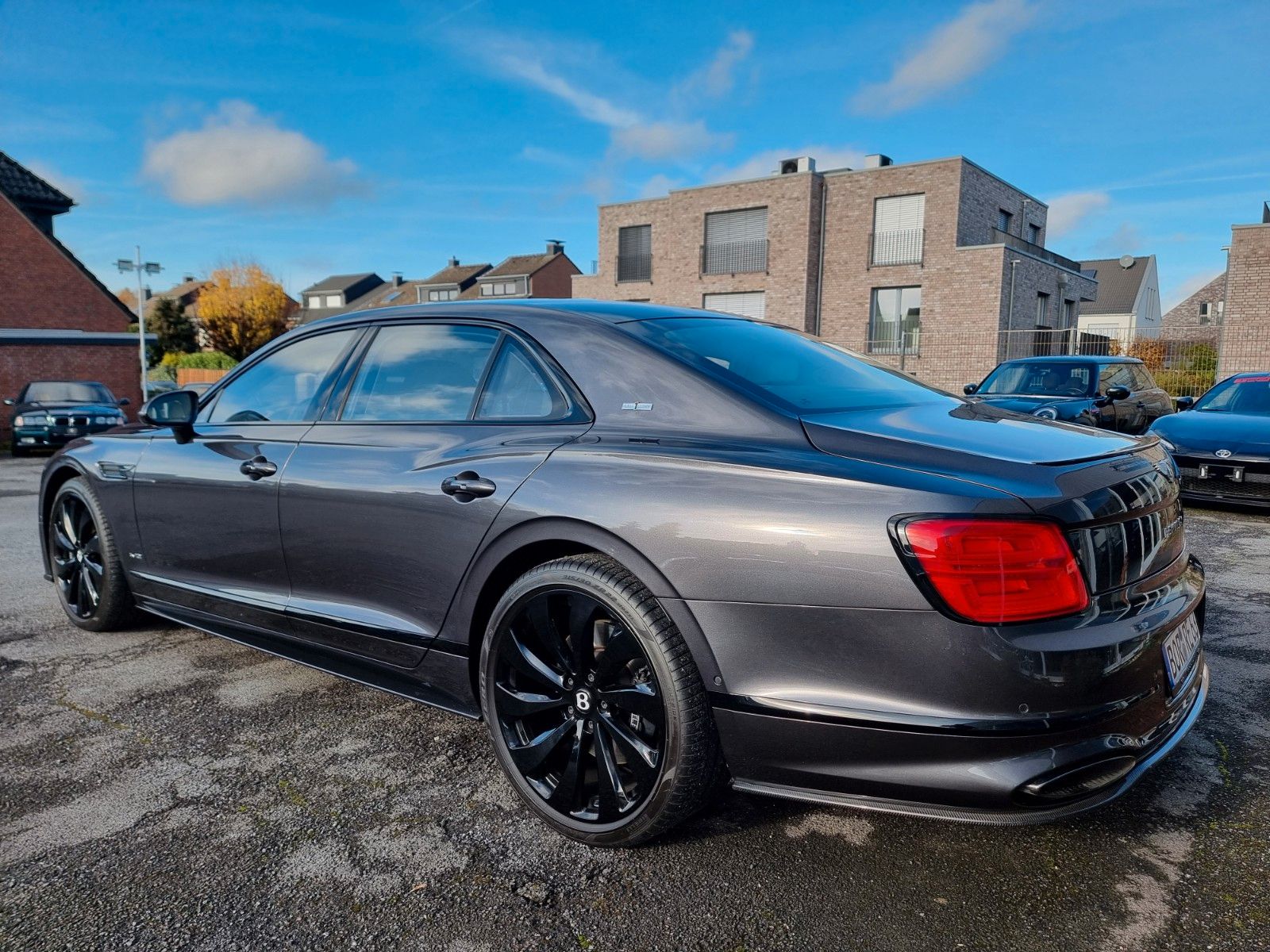 Fahrzeugabbildung Bentley Flying Spur 6.0 W12/Full options!/UPE 340tEuro