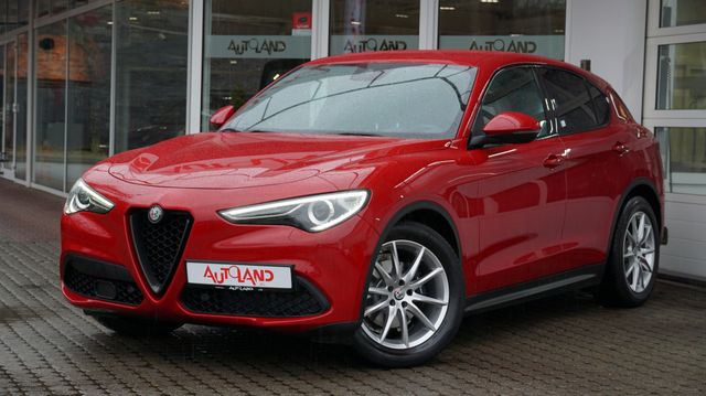 Alfa Romeo Stelvio 2.0 16V Turbo Q4 Bi-Xenon Navi PDC ACC