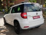 Skoda Yeti Ambition Plus Edition 4x4*AUT*PDF - Skoda Yeti: Geländewagen
