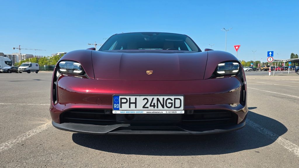 Image of Porsche Taycan