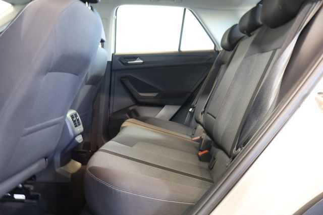 Volkswagen T-Roc 1.5 TSI Life AID+CARPLAY+LED+AHK
