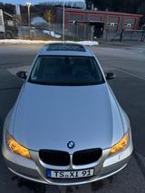 BMW 330xi touring - Beschreibung Lesen!! - BMW 330 aus 2006: Kombi